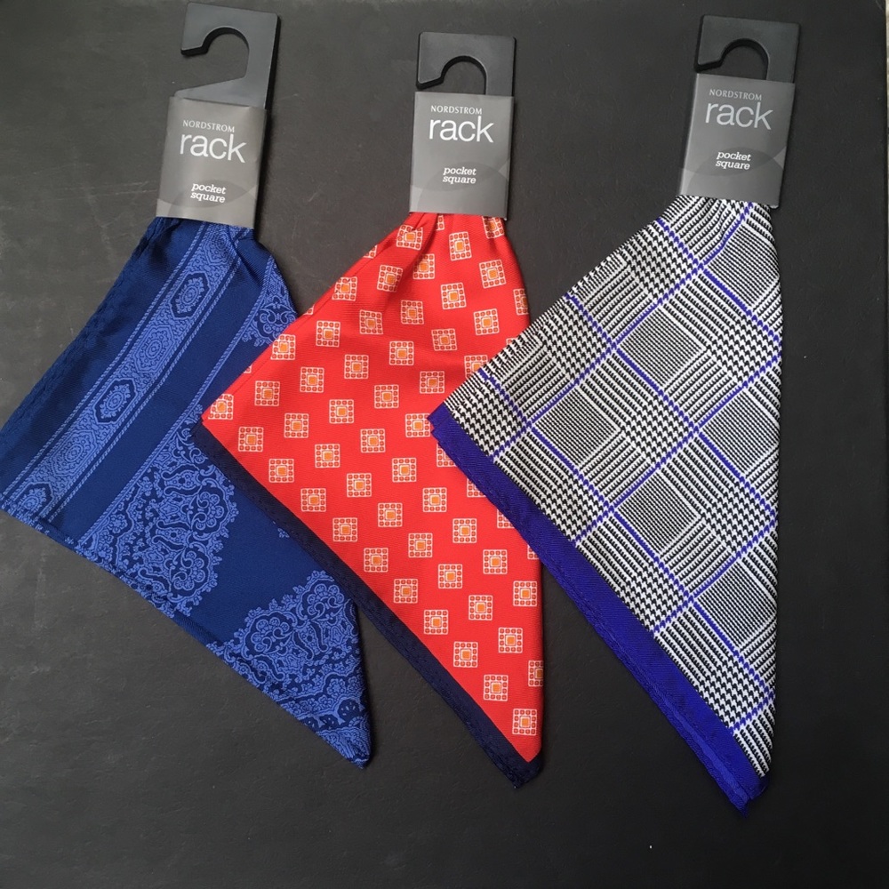 12 pcs .BUNDLE ALERT 🚨 pocket squares